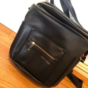 BLACK MINI FAWN DESIGN 1.0